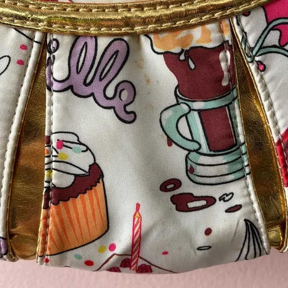 Y2K SM hobo sweet treats white Betsey Johnson Betseyville shoulder bag - Picture 6 of 13